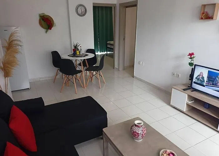 Apartman Hibiscus Appartments 1 *